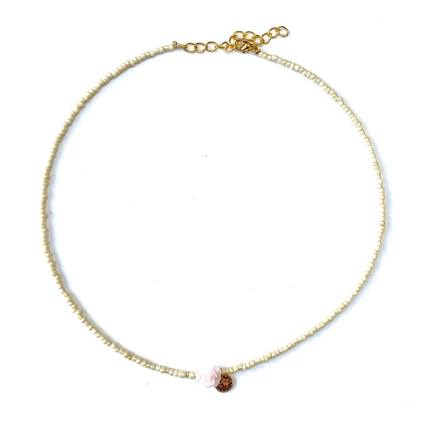 Rose necklace yellow gold