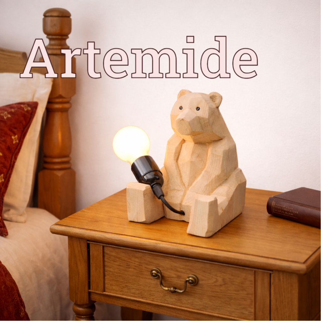 lampada orso in legno di cirmolo