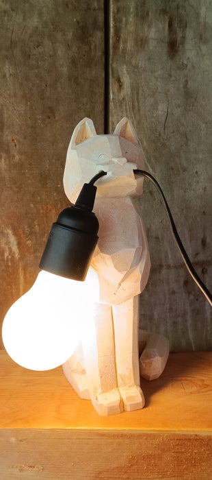 Lampada gatto in legno di cirmolo
