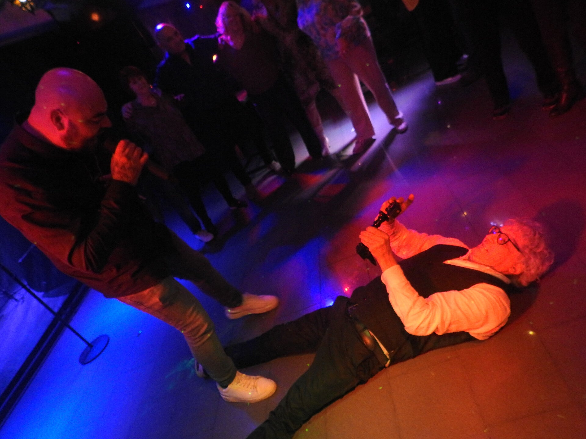 1000037076-standard.jpg
