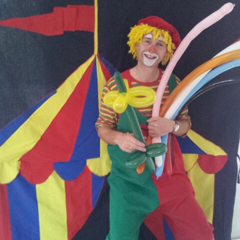 Ronnie voor zijn tent