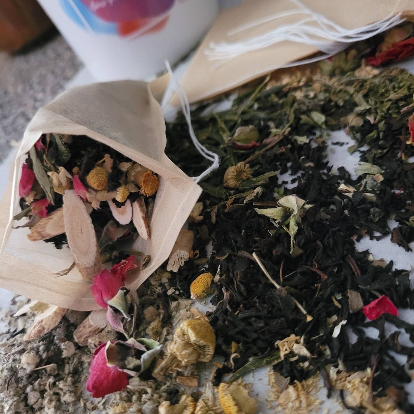Loose Leaf Herbs & Blends