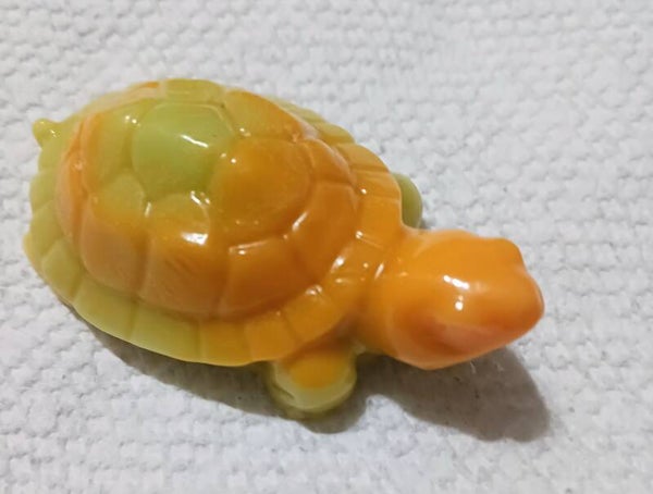 Small turtle wax melt