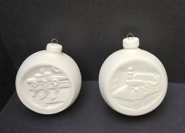 2 boules de Noel avec dessin