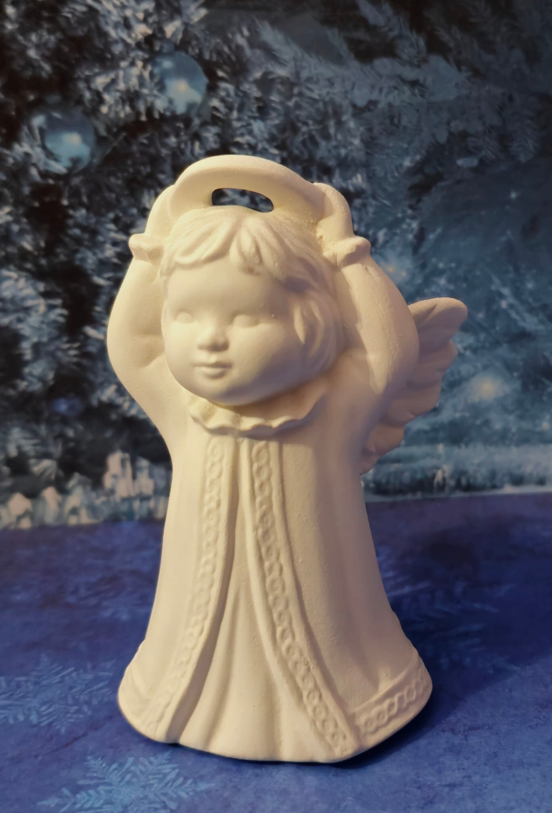 Ange qui tiens Auréole