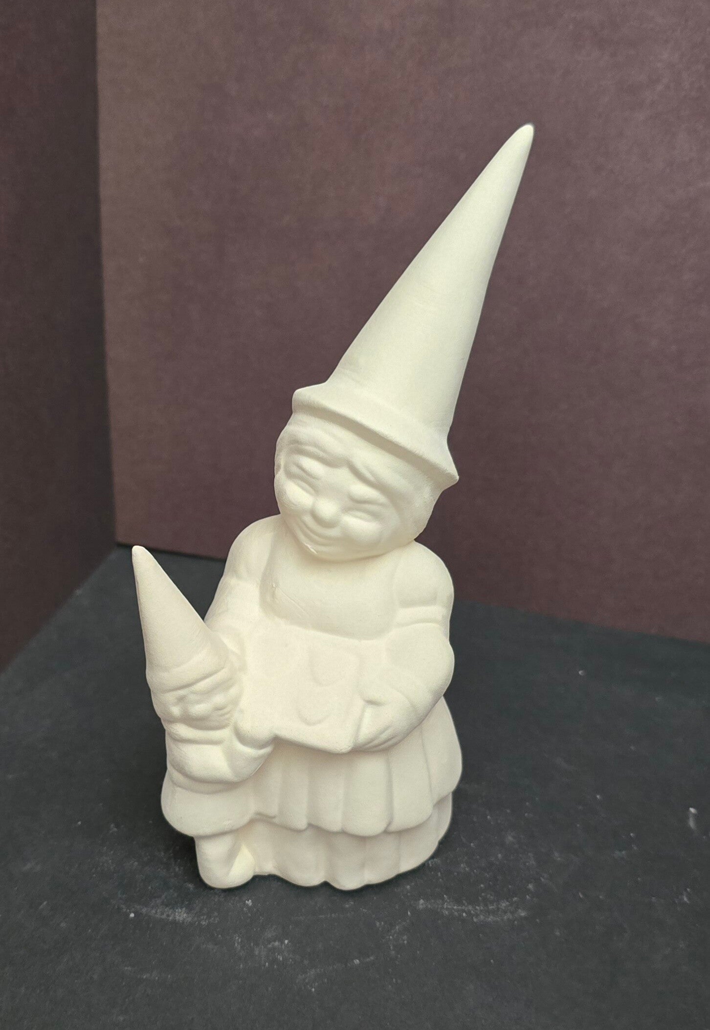 Mère avec son enfant Gnome