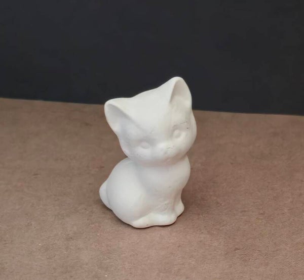 Petit chat tout mignon