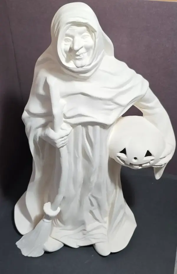 Sorcière sans chapeau
