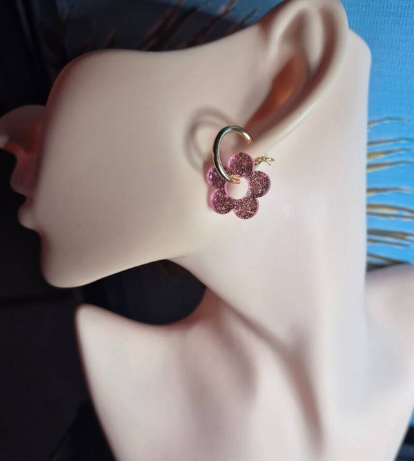 Modieuze en schattige oorbellen. (Roze)
