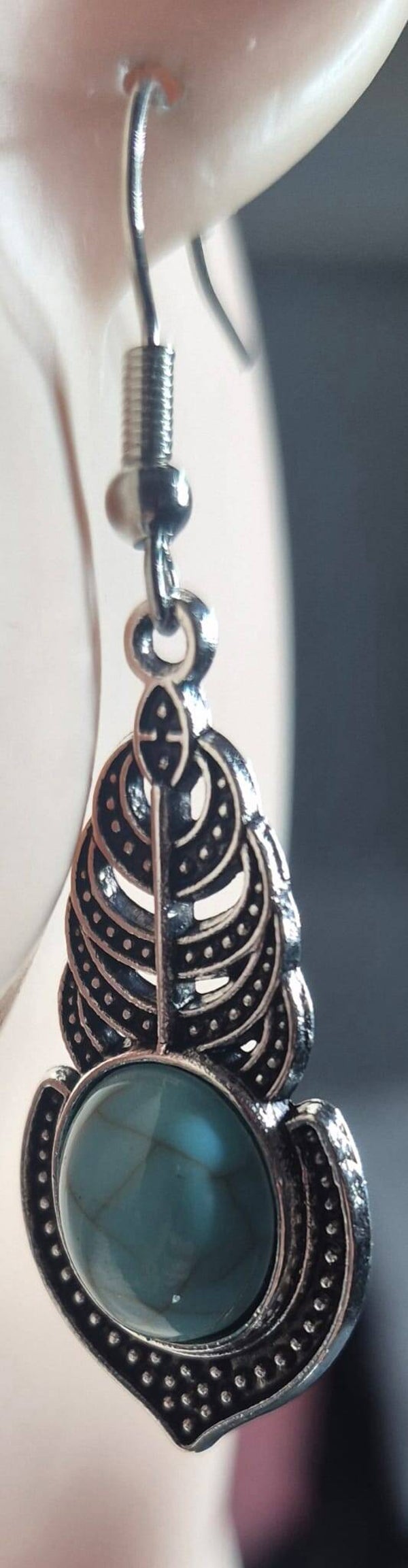 Prachtige turquise, vintage oorbellen.