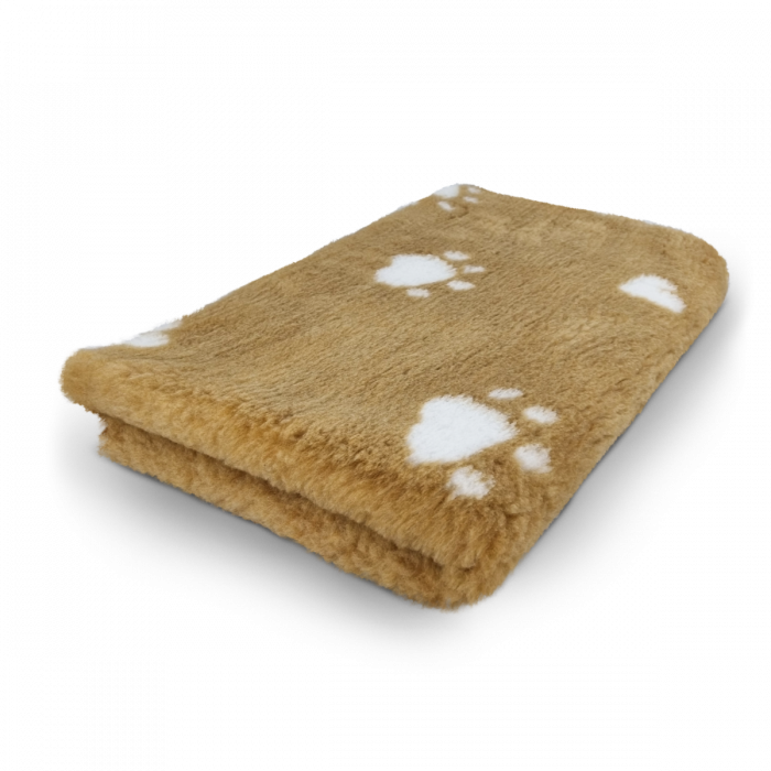 Vet Bed Voetje en Hartjes - Camel - Antislip Hondenmat
