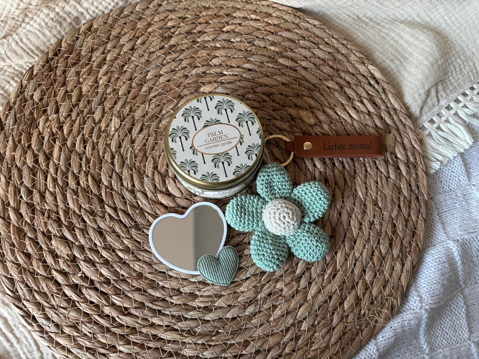 Bloemsleutelhanger met kaarsje