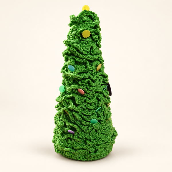 Gehaakte kerstboom met pastelorgamenten