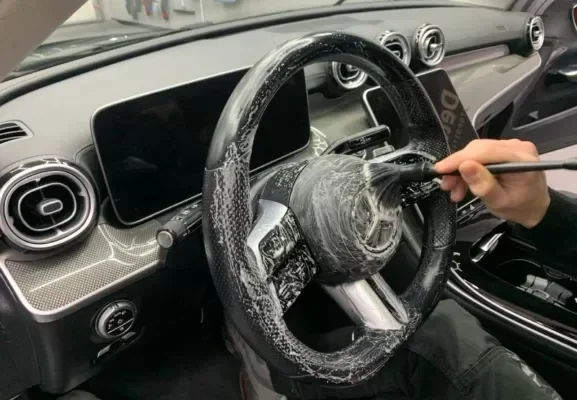 Silver Interieur