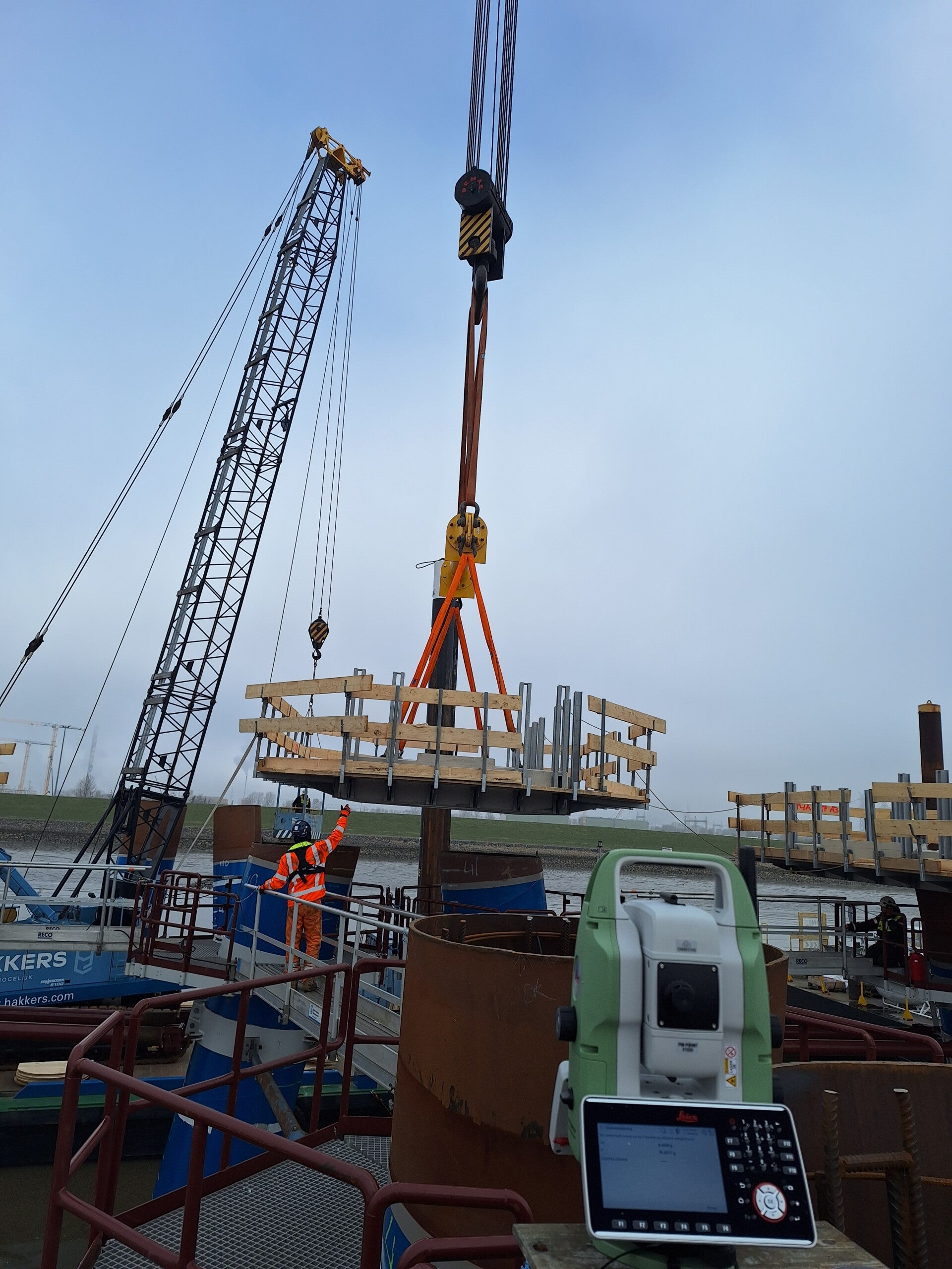 pilecap lifting