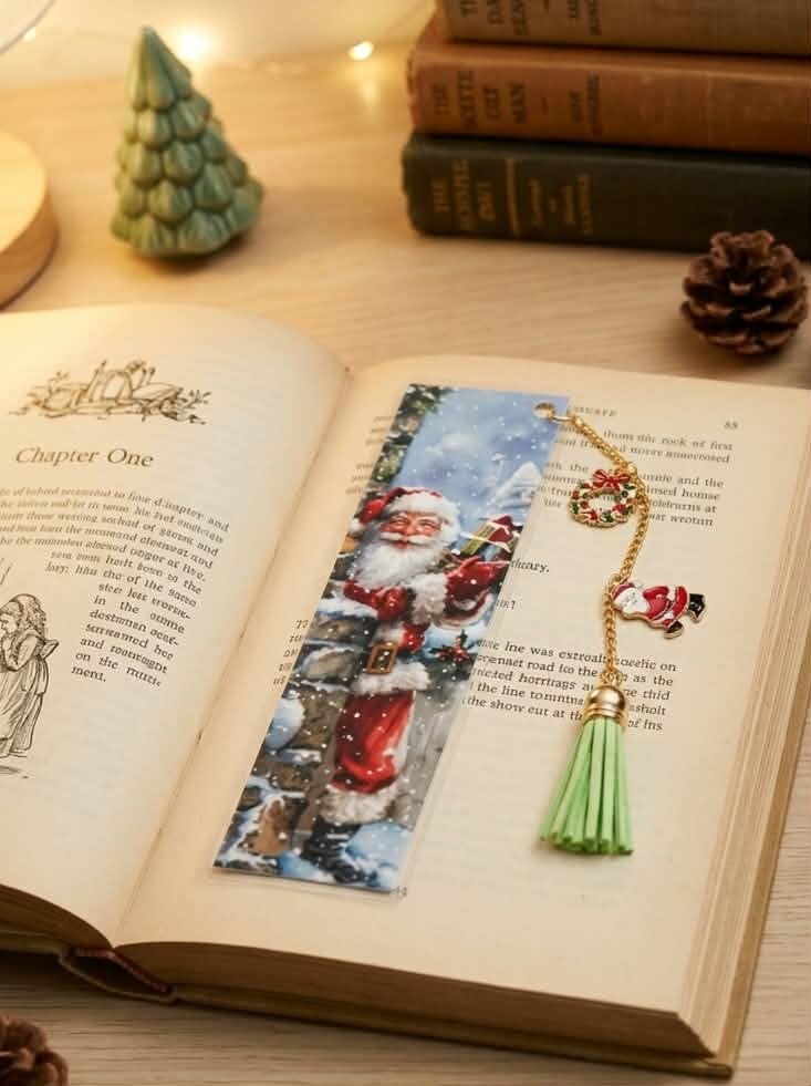 Marque-page Plastifié Recto Verso – Père Noël Traditionnel & Pompon Vert