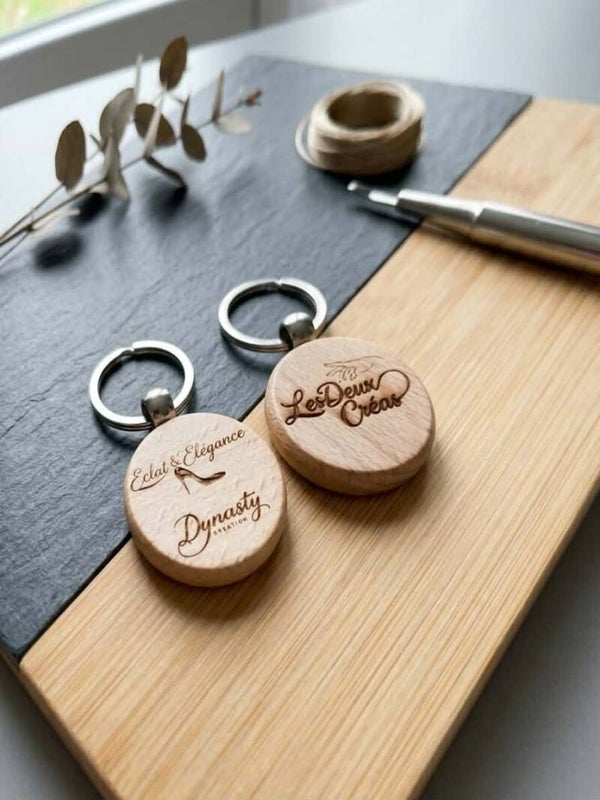 ​Porte-clés pour entreprises en Bambou Gravé