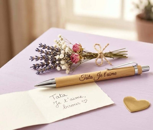 Stylo en bois de bambou gravé — « Tata Je t'aime »