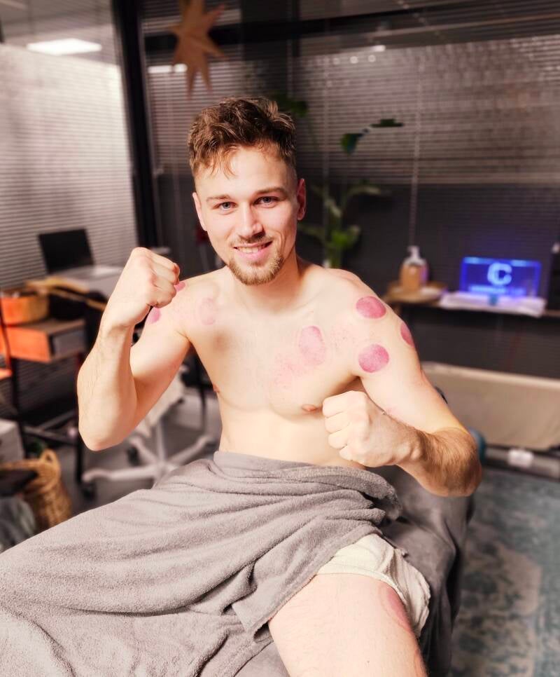 Robin Ciric Glory Fighter