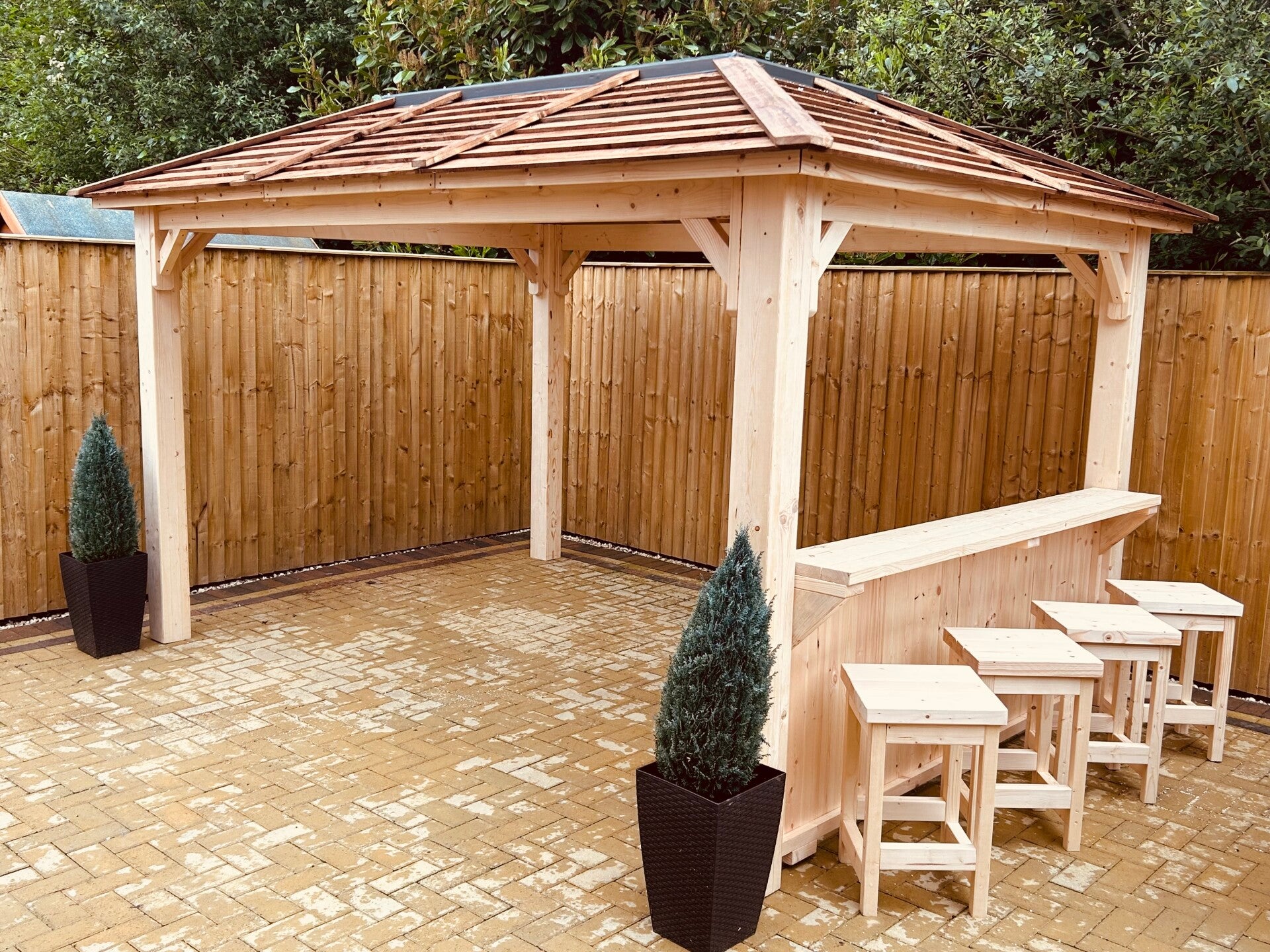 3.0m x 4.0m gazebo