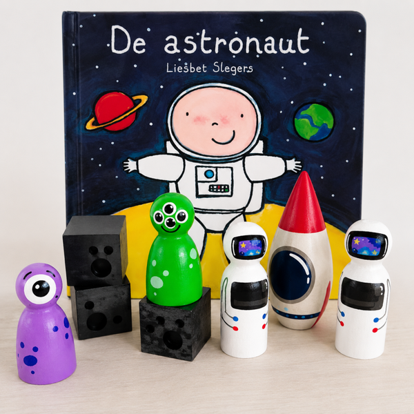 Houten pegdolls Thema In de ruimte