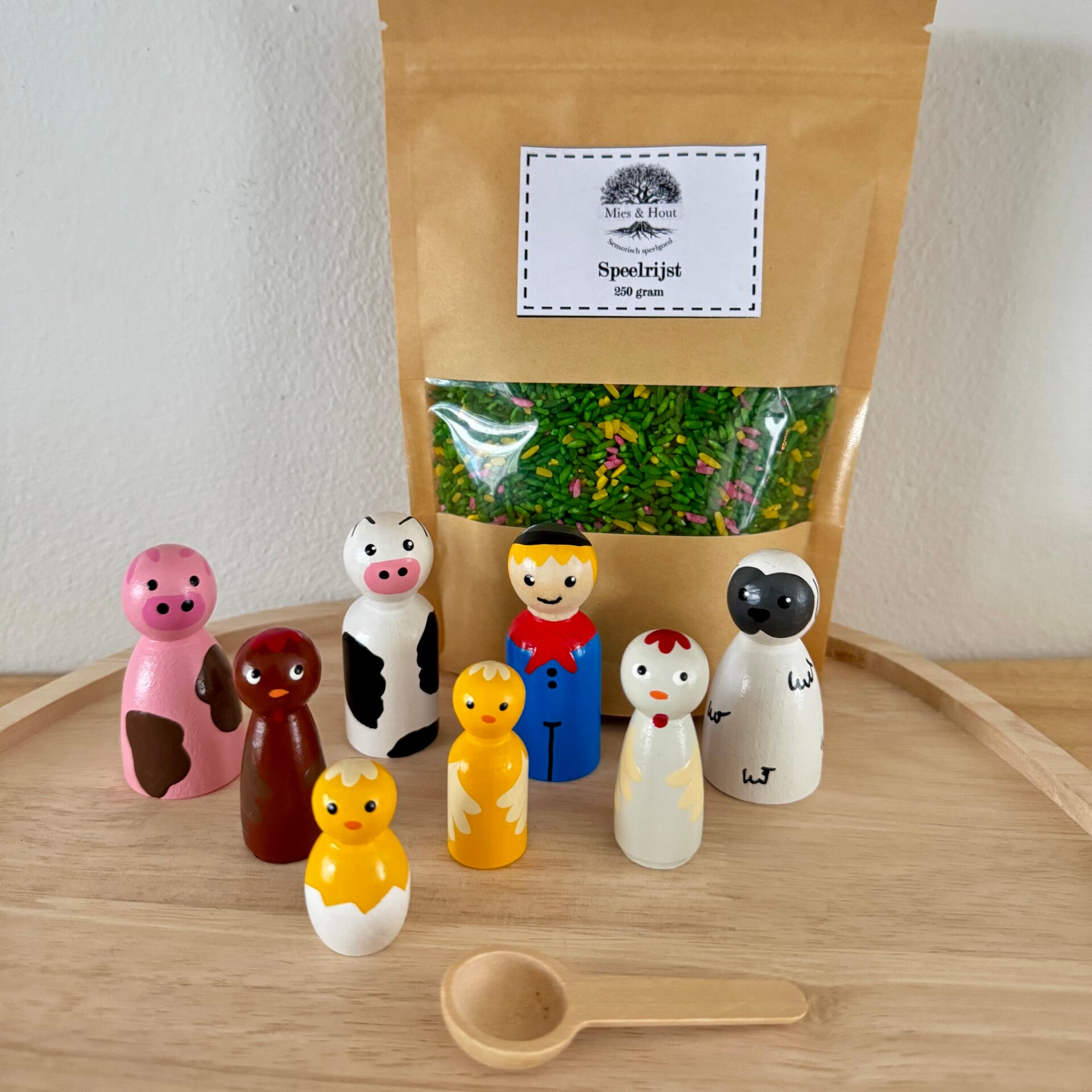 Boerderij pegdolls met speelrijst