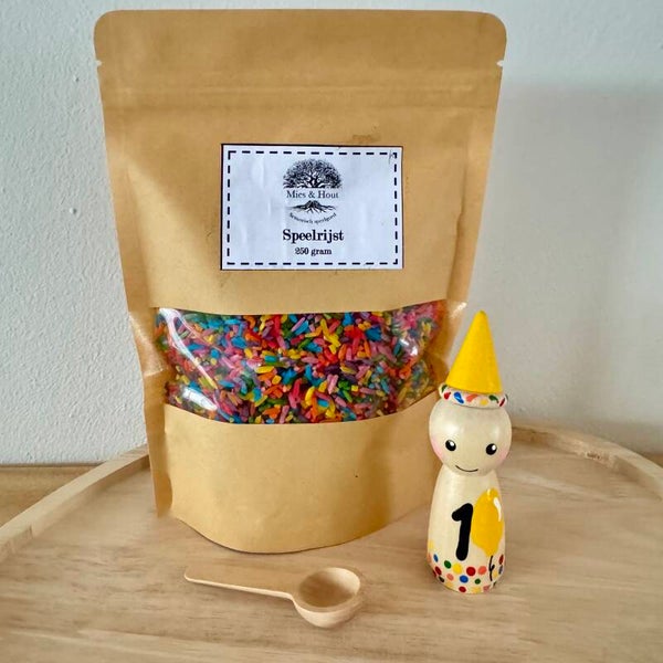 Verjaardagspegdoll incl zakje speelrijst