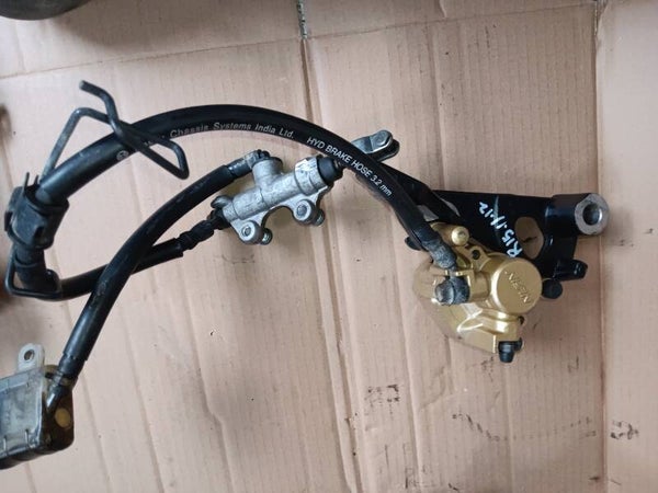 Rear brake carlyper cylinder hose R15 Yamaha 2012
