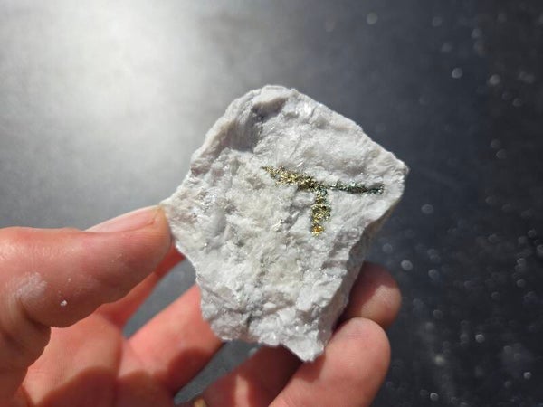 Chalcopyriet met Magnesiet, Hnutsa, Slowakije