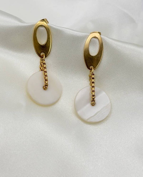 Ivory Shell Earrings