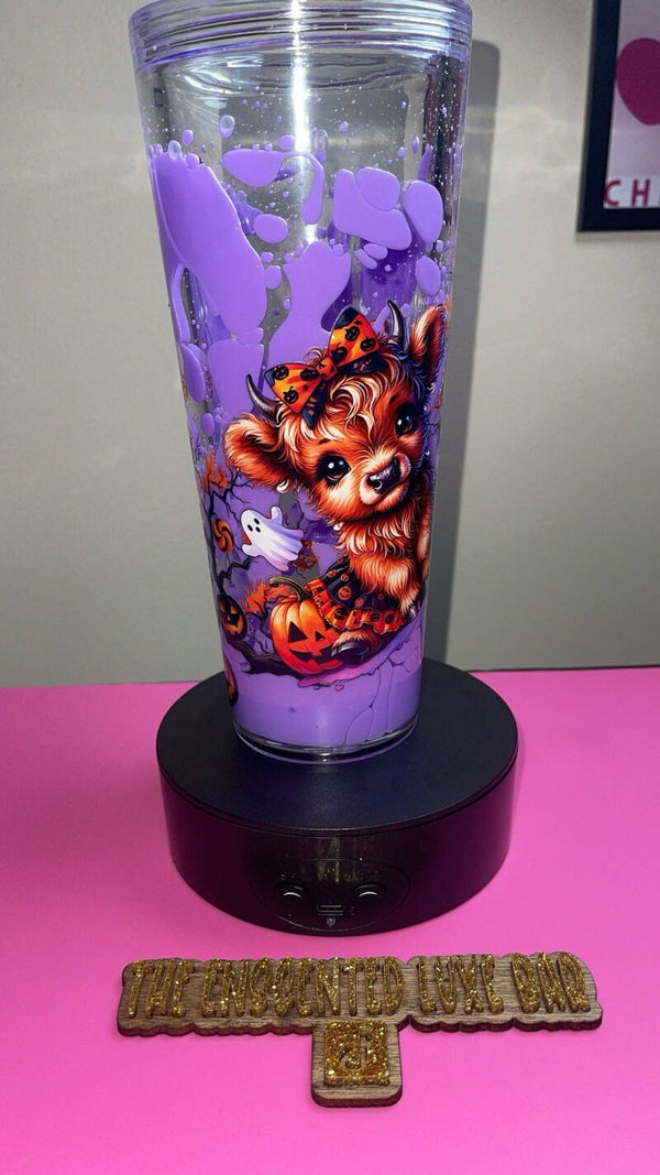 Halloween Highland Cow (Lava Drip)