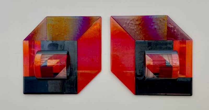 Glaskunst aan de muur / wandobjecten