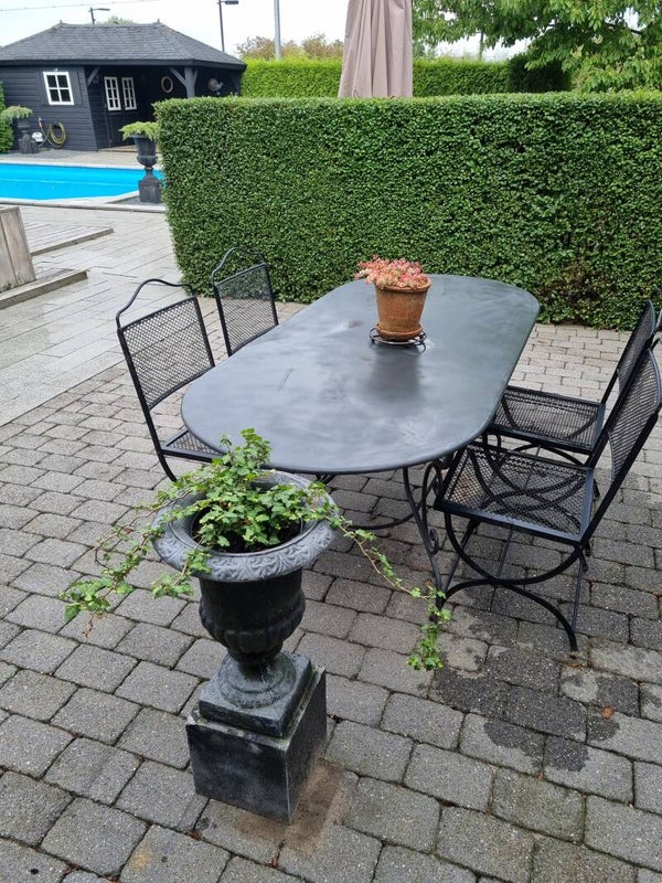 Smeedijzeren tuinset met 4 stoelen