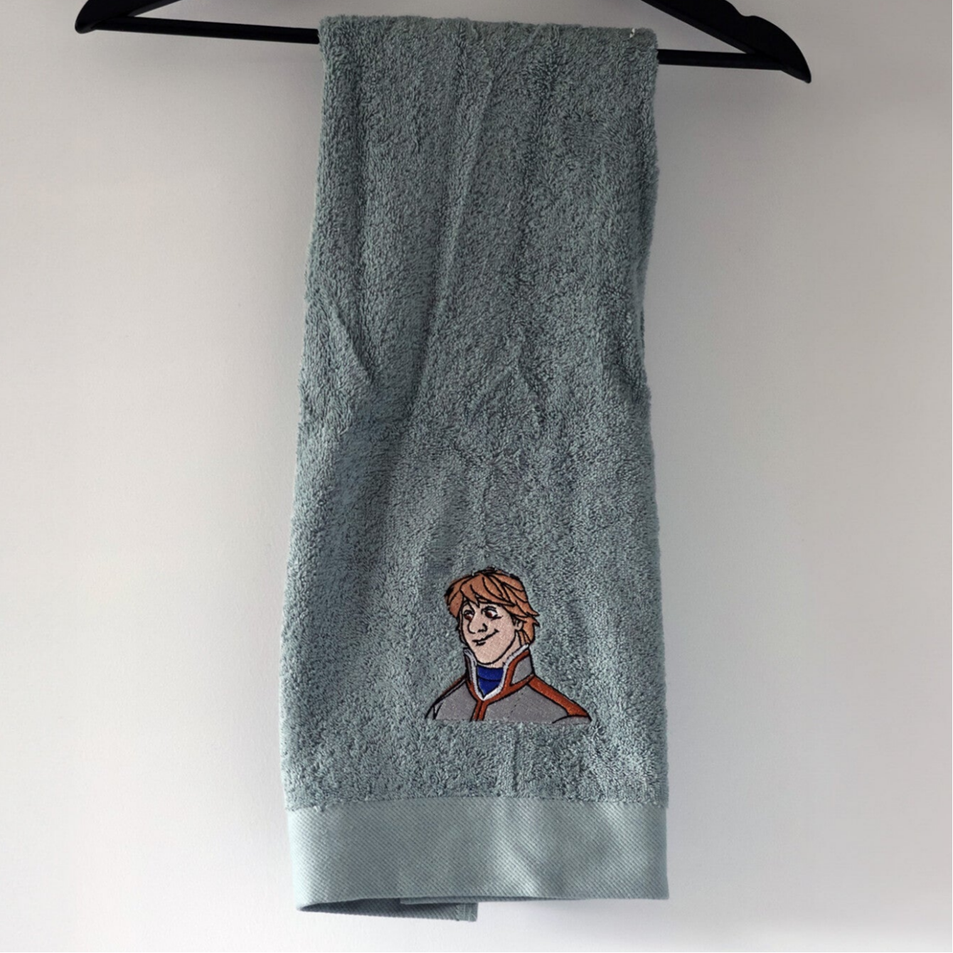 Geborduurde badhanddoek Kristoff
