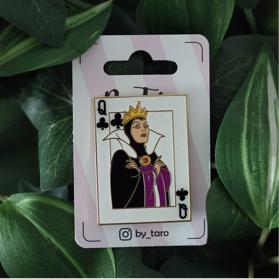 Evil Queen speelkaart Fantasy Pin