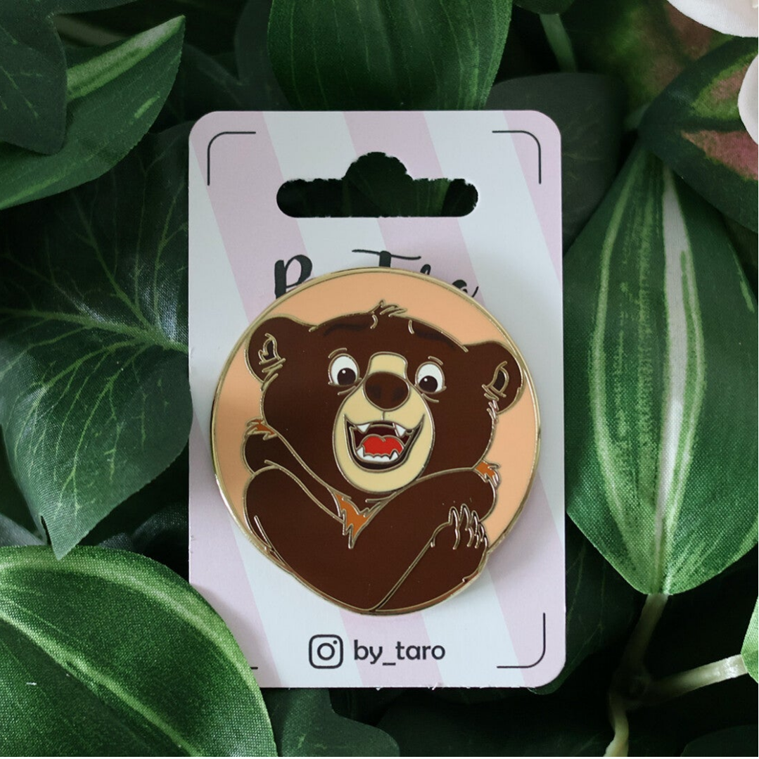 Koda Fantasy Pin