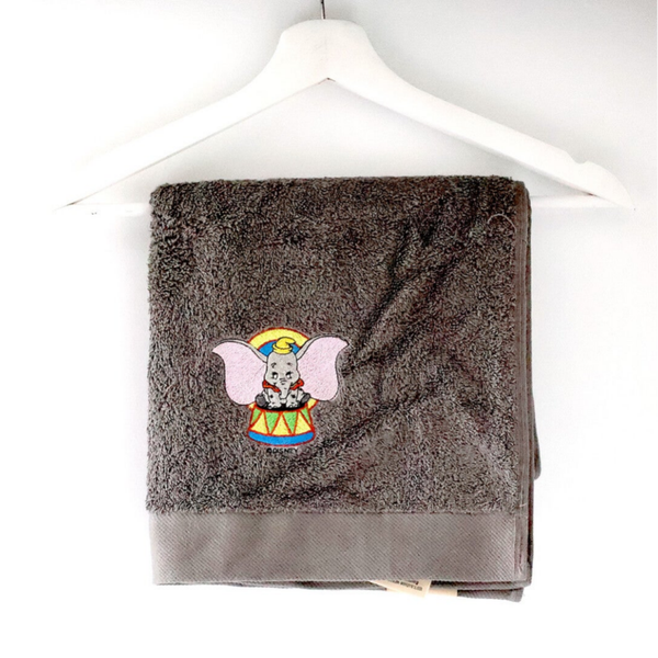 Geborduurde badhanddoek Dumbo