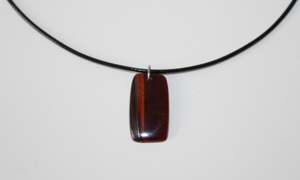 Collier pendentif Oeil de Taureau