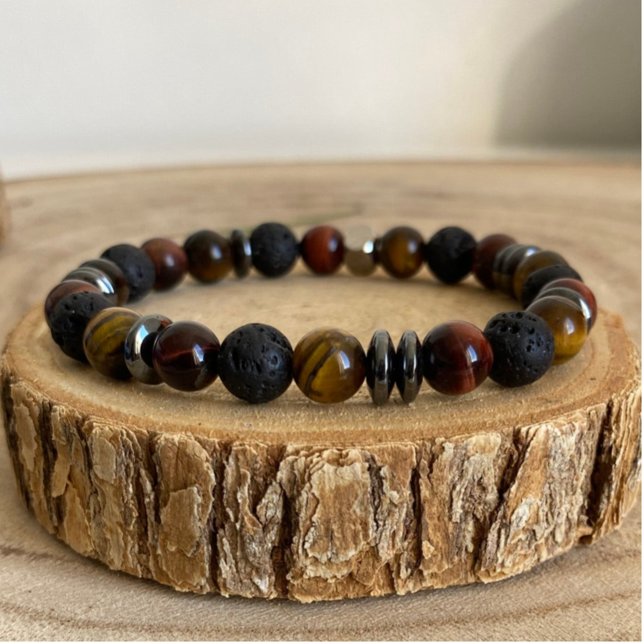 Bracelet Oeil de Tigre, de Taureau, Pierre de Lave et Hématite - Perles de 8 mm