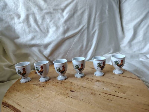 Vintage setje 6 eierdopjes en twee zoutvaatjes