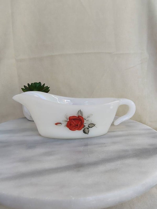 Vintage Phoenix England schaal met rode roos – melkglas / opaline serveerschaal