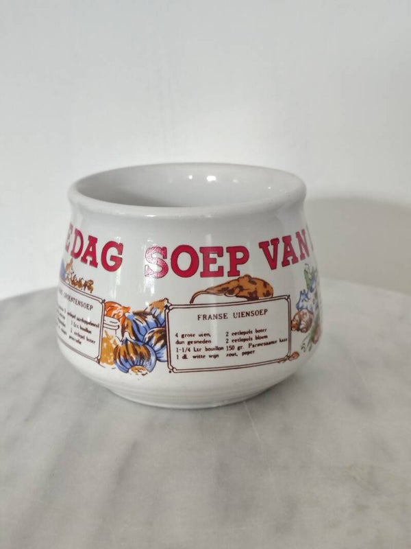 vintage "soep van de dag" soepkom – een warme dosis nostalgie