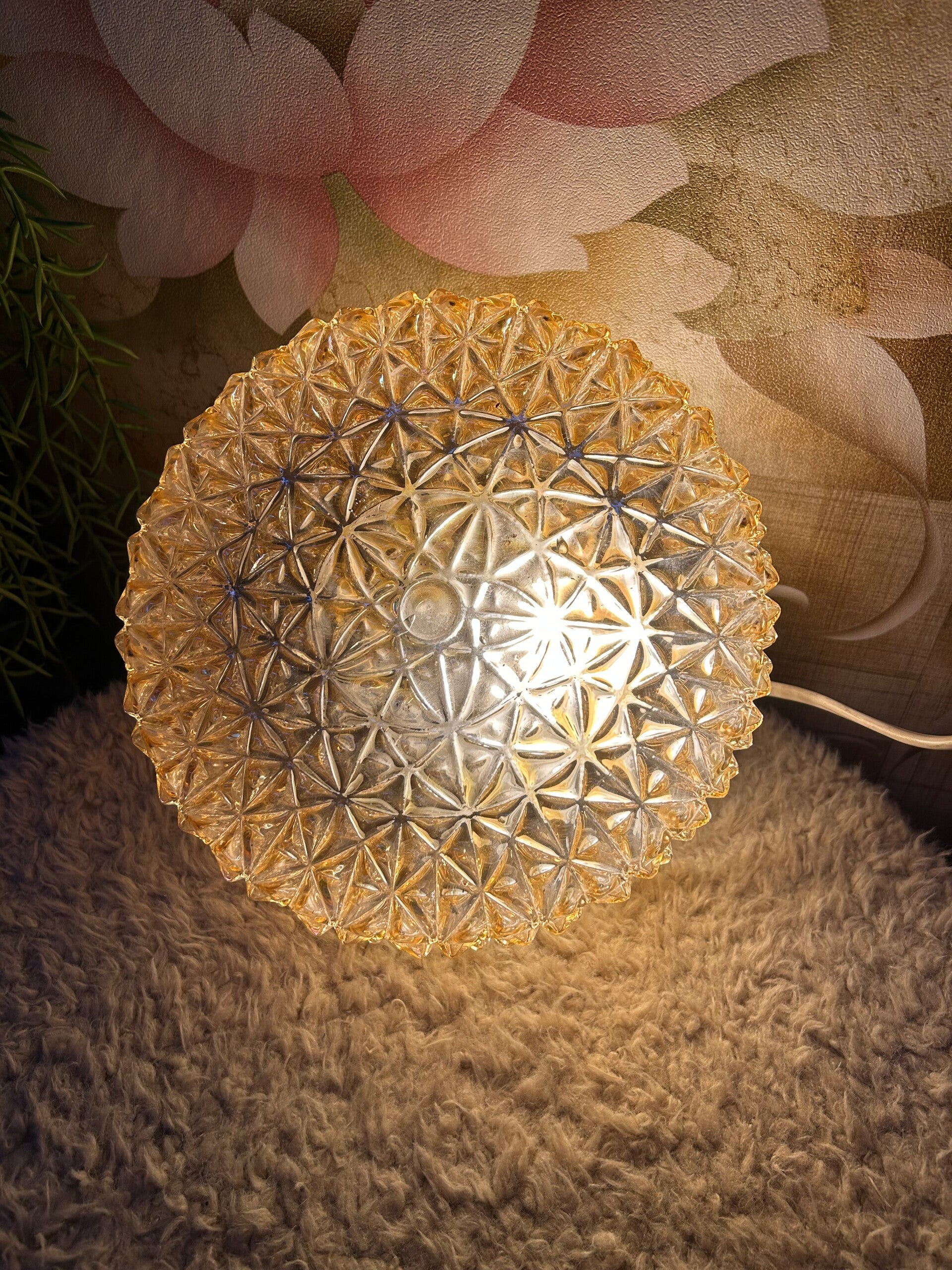 Vintage jaren 70 plafonnière amber glas