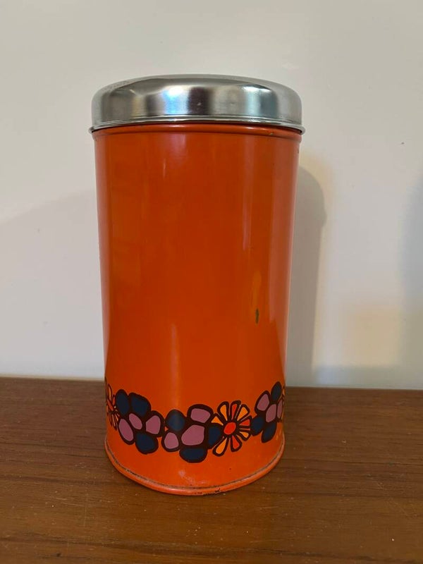 Brabantia “ Patrice “ beschuitbus + trekker 70’s