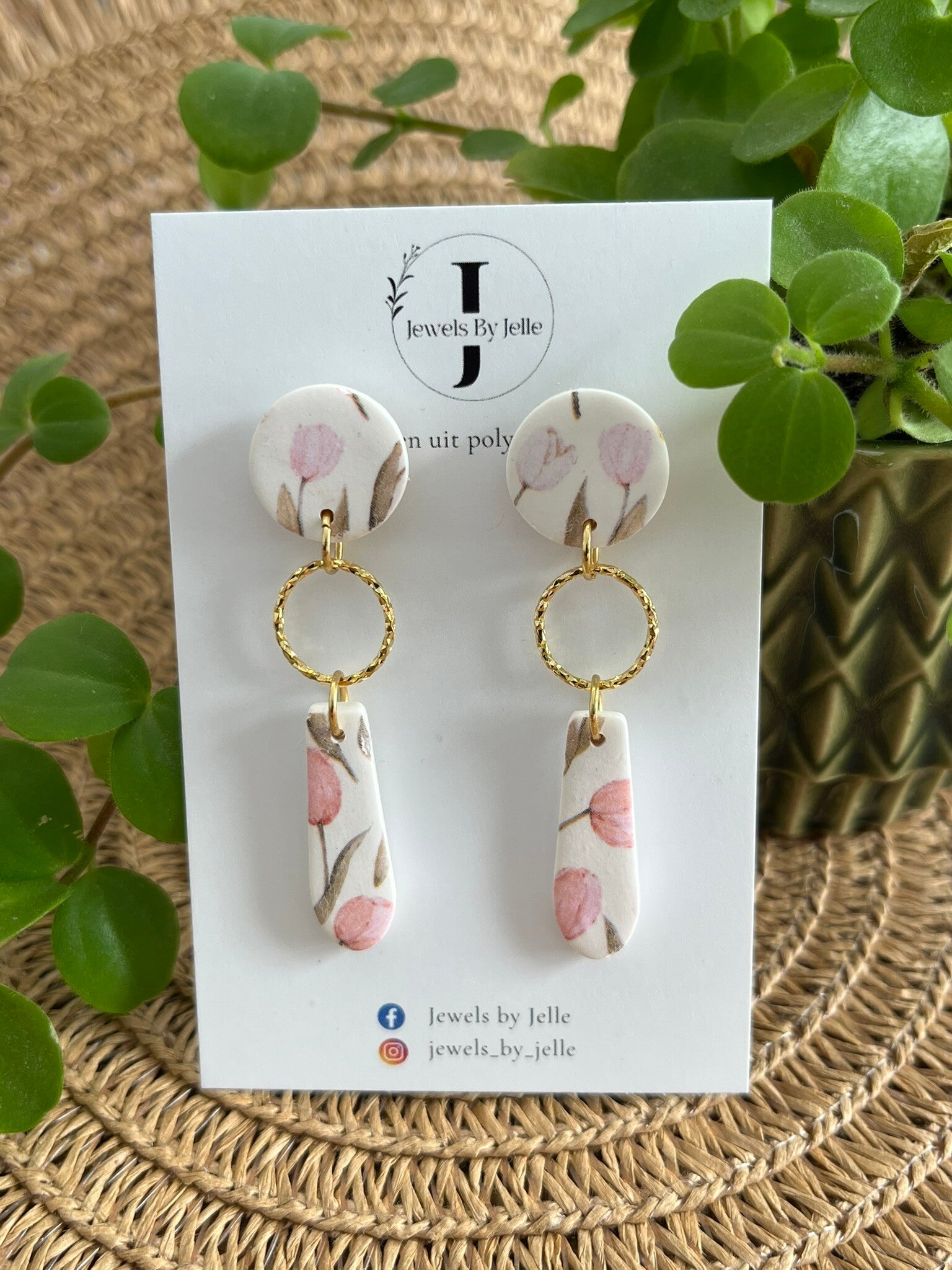 Kato lichtroze bloemenprint