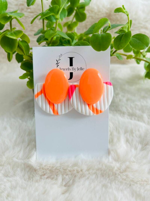 Isabelle neon oranje