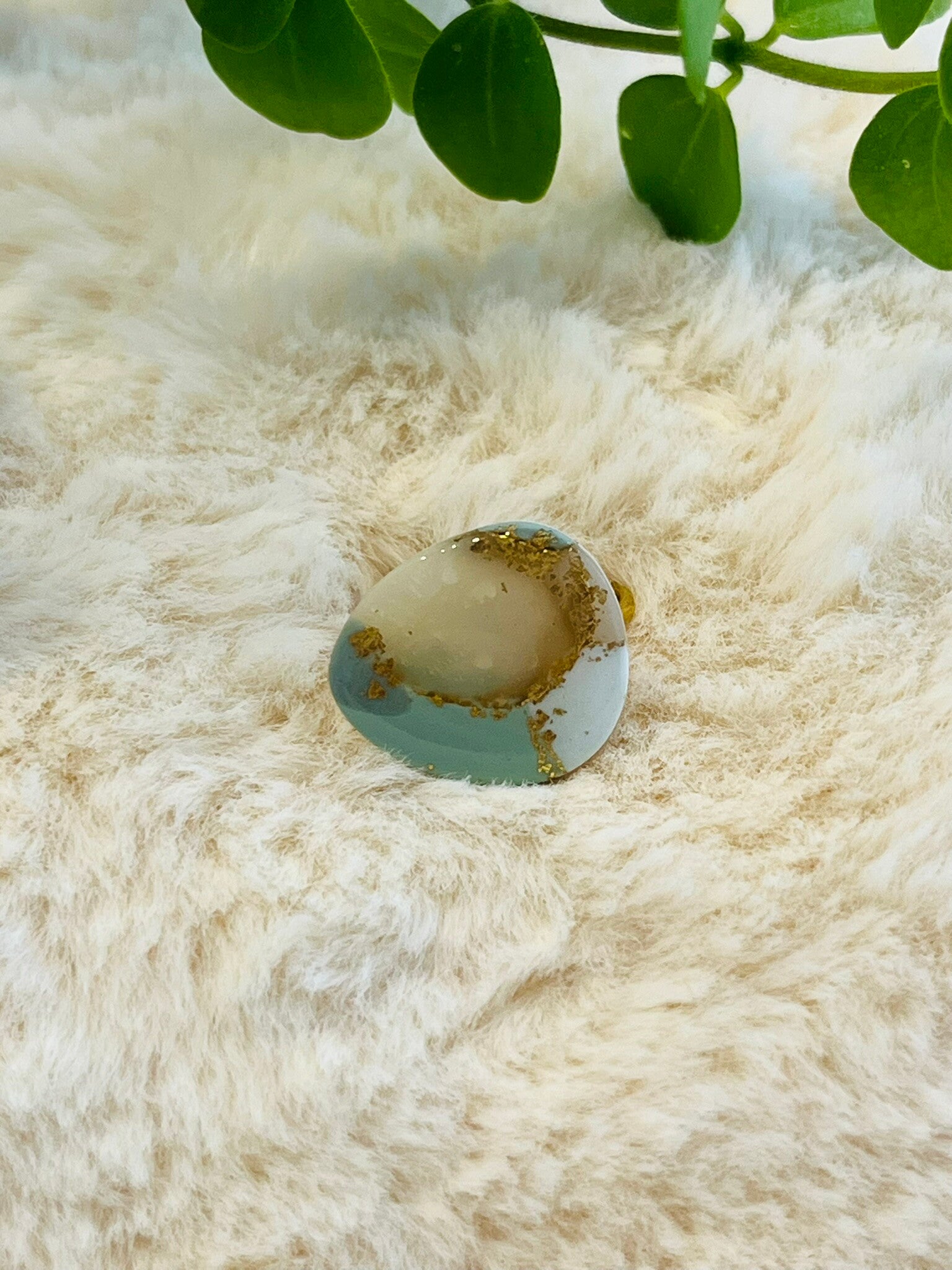 Ring salie marmer