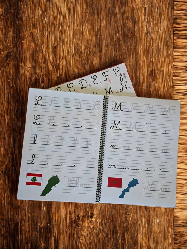 LES LETTRES CURSIVES