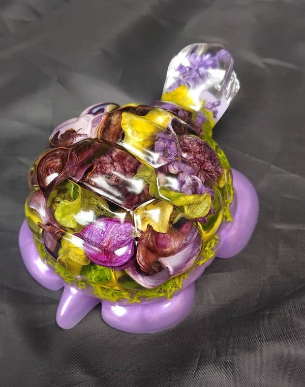 Tortue végétale violette