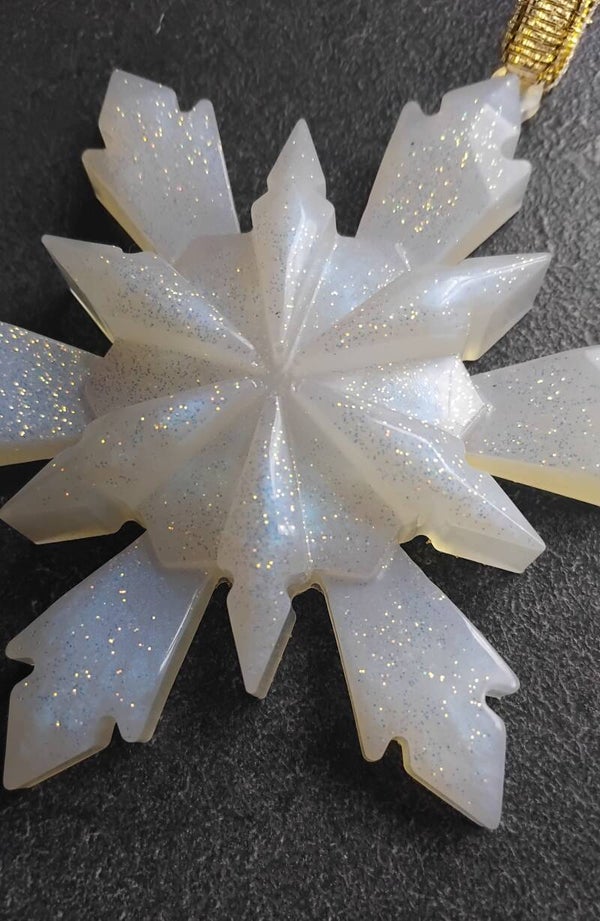 Suspension de Noël étoile 3D blanc pailleté nacré